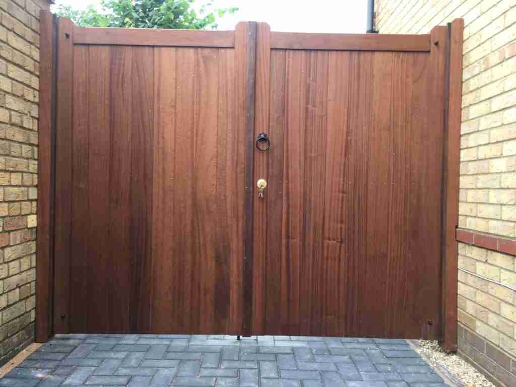 Suffolk Straight Top driveway Gates Tarmec and Croft