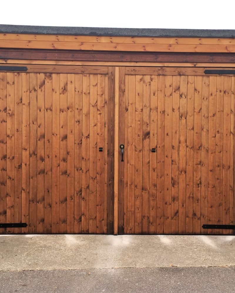 Bespoke Chelmsford Garage Doors Tarmec and Croft 01787 224848