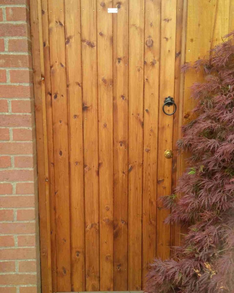 Halstead TGV Clad arch top side gate Tarmec and croft fencing and Gates 01787 224848