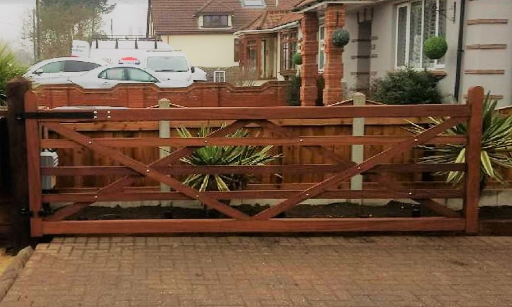 Hardwood 5 Bar Gate solid bottom rail Tarmec and Croft