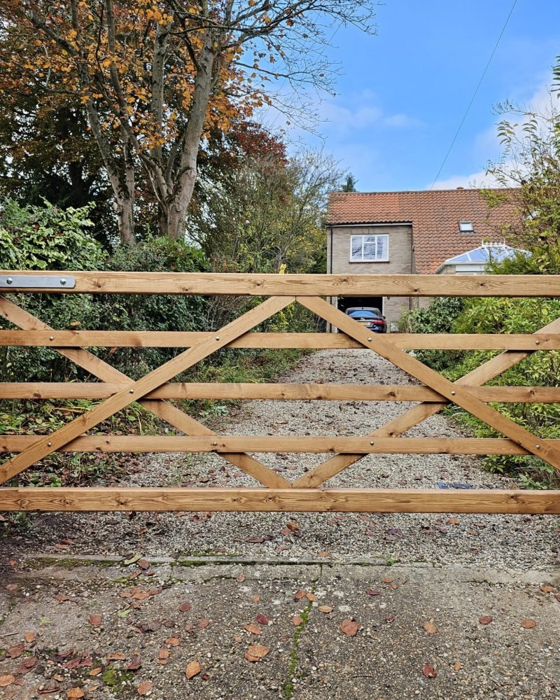 Tiptree 5 bar gate with Solid lower beam